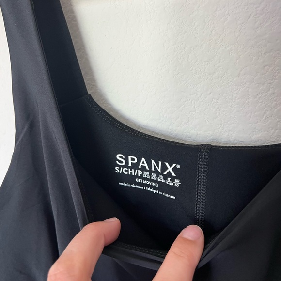 NWT Spanx Yes, Pleats! Exercise Tennis Dress in Very Black - Picture 6 of 9